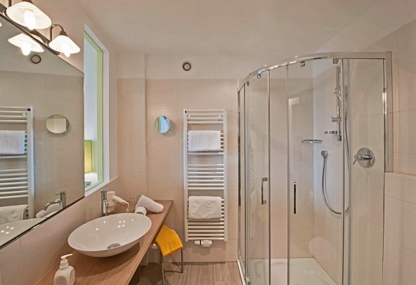 Schennerhof - Wohnbeispiel Doppelzimmer Mutspitz (Zimmercodierung DB2)