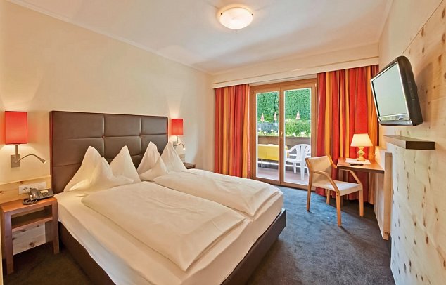 Schennerhof - Wohnbeispiel Doppelzimmer Ifinger Ost (Zimmercodierung DB1)