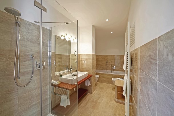 Adria - Wohnbeispiel Suite (Zimmercodierung WB1)