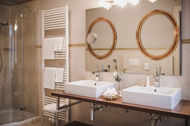 Adria - Wohnbeispiel Doppelzimmer Superior (Zimmercodierung DS1)