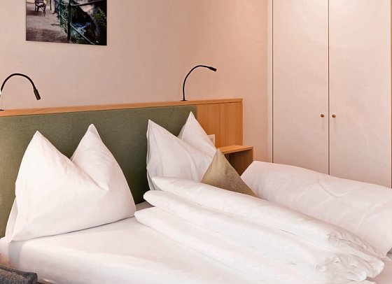 Flora Hotel & Suites - Wohnbeispiel Doppelzimmer Superior (Zimmercodierung DS1)