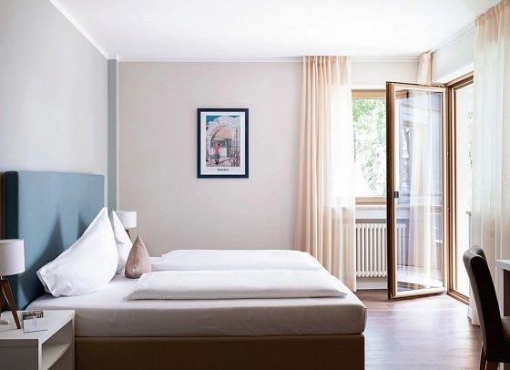 Flora Hotel & Suites - Wohnbeispiel Doppelzimmer Standard (Zimmercodierung DB1)