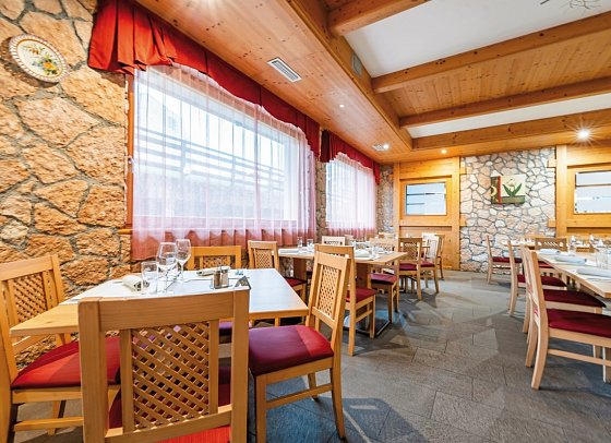 Alpine Mugon - Restaurant