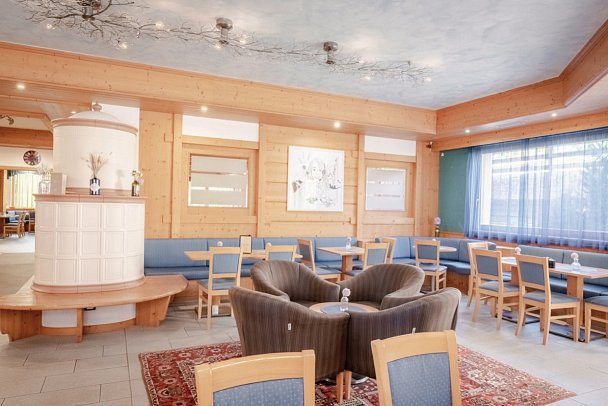 Alpine Mugon - Lobby / Lounge