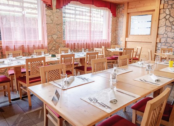 Alpine Mugon - Restaurant