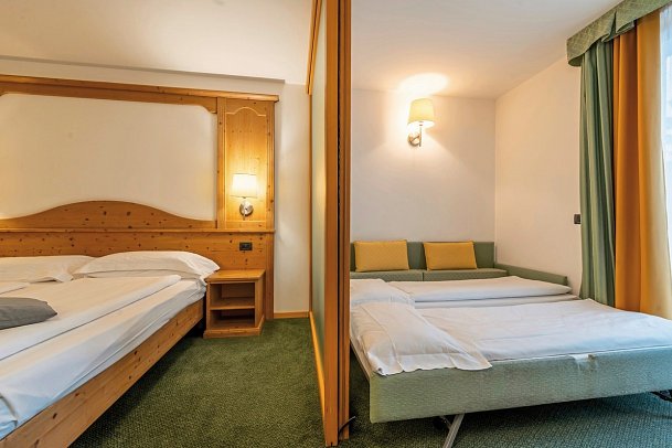 Alpine Mugon - Wohnbeispiel Juniorsuite Mughetto (Zimmercodierung JB1)