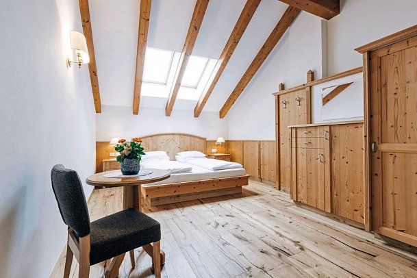 Tenz - Wohnbeispiel Suite Schloss Enn (Zimmercodierung WB1)