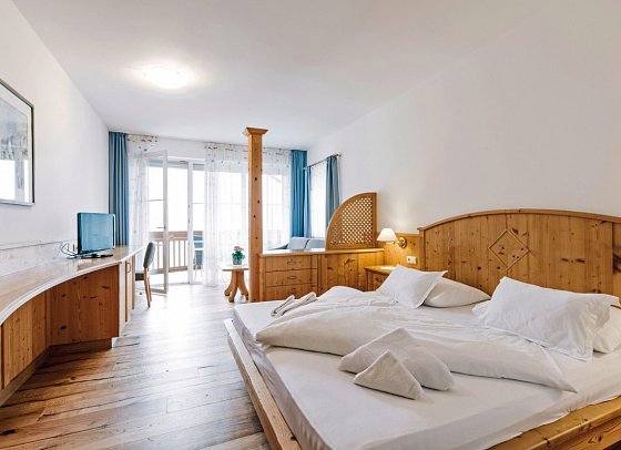 Tenz - Wohnbeispiel Doppelzimmer Salurner Klause (Zimmercodierung DB2)