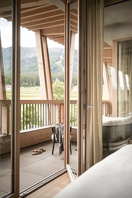 Falkensteiner Hotel Kronplatz - Wohnbeispiel Juniorsuite Deluxe (Zimmercodierung JD1)