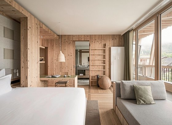 Falkensteiner Hotel Kronplatz - Wohnbeispiel Juniorsuite Deluxe (Zimmercodierung JD1)