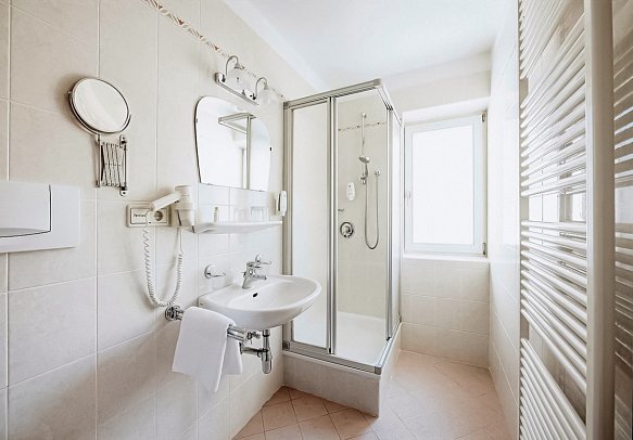 Bischofhof - Beispiel Badezimmer