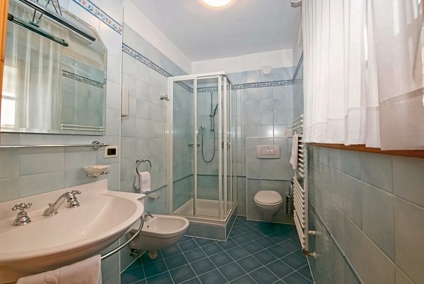 Santeshotel - Wohnbeispiel Doppelzimmer Superior (Zimmercodierung DB2)