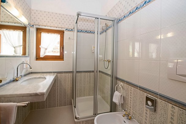 Santeshotel - Wohnbeispiel Doppelzimmer Standard (Zimmercodierung DB1)