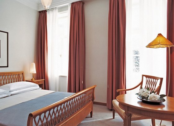Parkhotel Laurin - Wohnbeispiel Standard-Zimmer