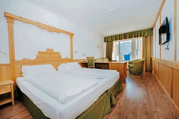 Parc Hotel du Lac - Wohnbeispiel Doppelzimmer Dolomia (Zimmercodierung DBU)
