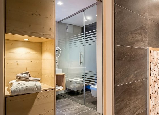 Parc Hotel du Lac - Wohnbeispiel Juniorsuite Family Alpine (Zimmercodierung JBU)