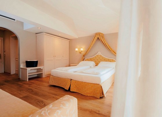 Parc Hotel du Lac - Wohnbeispiel Doppelzimmer Deluxe al Lago (Zimmercodierung DD1)