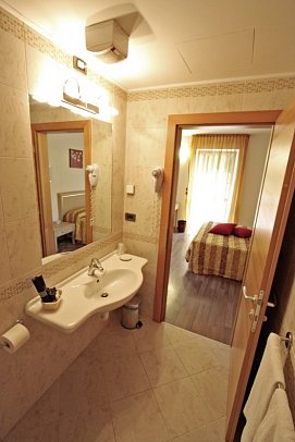 NatureBio Hotel Elite