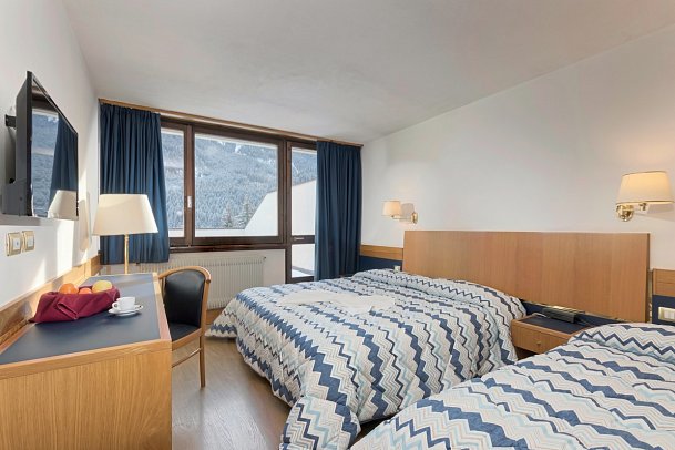 Club Hotel Regina e Fassa - Wohnbeispiel Familienzimmer (Zimmercodierung FB1)