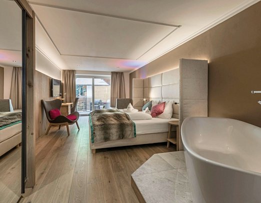 Stroblhof Active Family Spa Resort - Wohnbeispiel Doppelzimmer Seespitz (Zimmercodierung DB2)