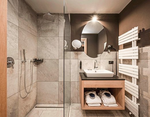 Stroblhof Active Family Spa Resort - Wohnbeispiel Doppelzimmer Passeier (Zimmercodierung DB1)