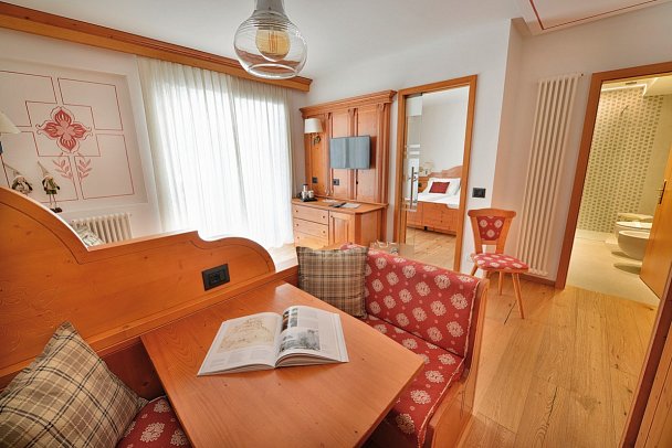 Kristiania Pure Nature Hotel & Spa - Wohnbeispiel Suite Zircone (Zimmercodierung WB1)