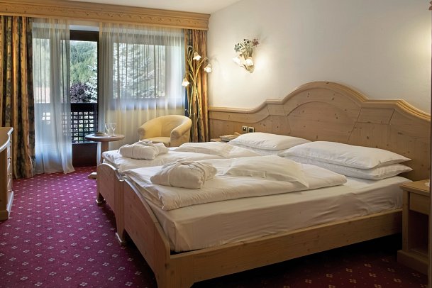 Kristiania Pure Nature Hotel & Spa - Wohnbeispiel Doppelzimmer Azzurrite (Zimmercodierung DB3)