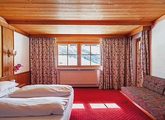 Sporthotel Kurzras - Wohnbeispiel Familienzimmer (Zimmercodierung FB1)