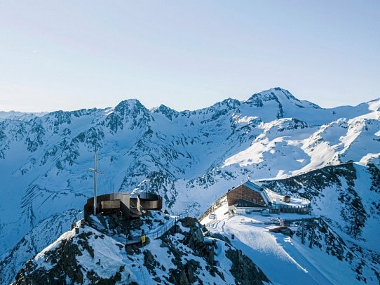 Glacier Hotel Grawand