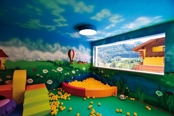 Active, Family & Wellness Hotel Shandranj