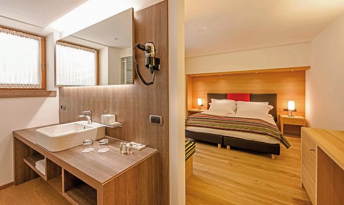 Active, Family & Wellness Hotel Shandranj - Wohnbeispiel Doppelzimmer Economy (Zimmercodierung DE1)