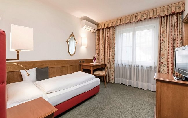 GrünerBaum Hotels - Wohnbeispiel Einzelzimmer Standard (Zimmercodierungen EBU & EBV)