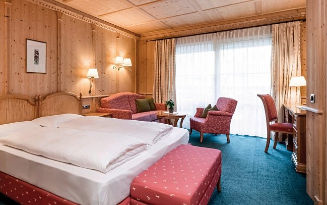 GrünerBaum Hotels - Wohnbeispiel Juniorsuite Haupthaus (Zimmercodierung JBU)