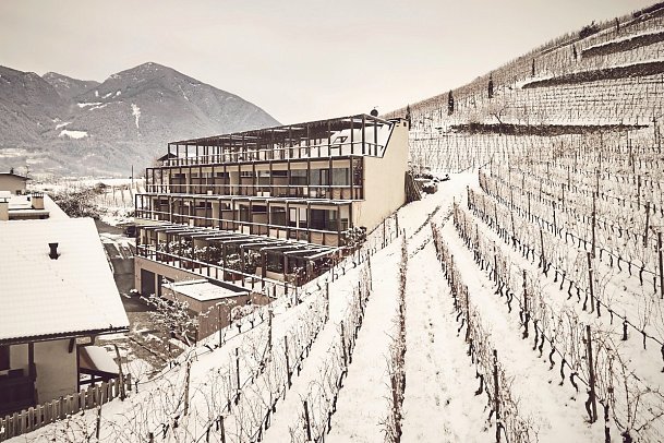 Haller Suites & AO Restaurant