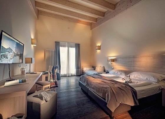 Brenta Dolomites (ex Le Blanc Hotel & Spa) - Wohnbeispiel Dreibettzimmer (Zimmercodierung DB3)