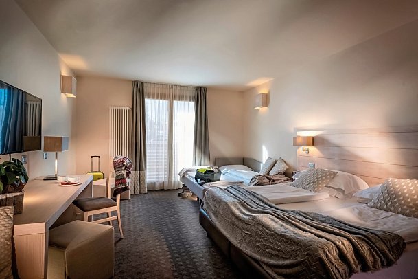 Brenta Dolomites (ex Le Blanc Hotel & Spa) - Wohnbeispiel Vierbettzimmer (Zimmercodierung DB4)