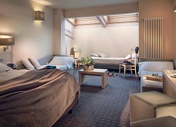 Brenta Dolomites (ex Le Blanc Hotel & Spa) - Wohnbeispiel Fünfbettzimmer (Zimmercodierung DB5)