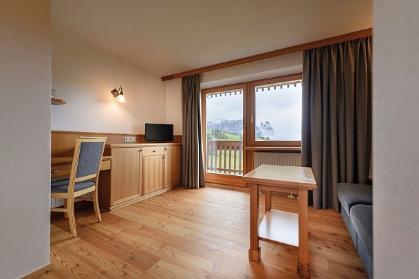 Hotel Steger-Dellai - Wohnbeispiel Doppelzimmer Alpenrose