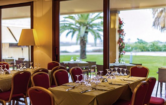 Hotel Santa Gilla