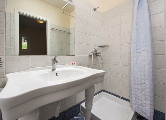 Olympion Village Hotel - Badbeispiel