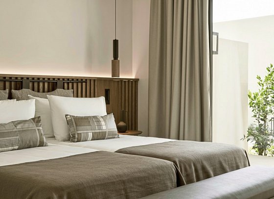 The Olivar Suites - Wohnbeispiel Suite Corfiot Gartenblick Privatpool (Zimmercodierungen WFG & WBR)