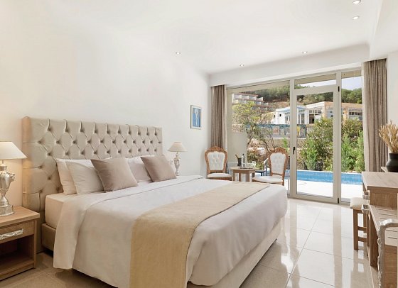 Mythos Panorama - Wohnbeispiel Juniorsuite Privatpool (Zimmercodierung J1R)