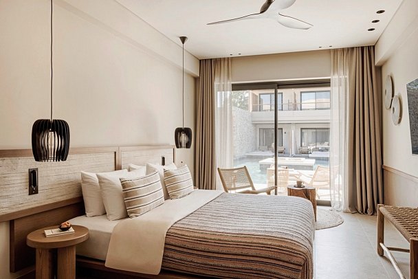 Unda - Wohnbeispiel Junior Suite Swim-Up (Zimmercodierung JBQ)