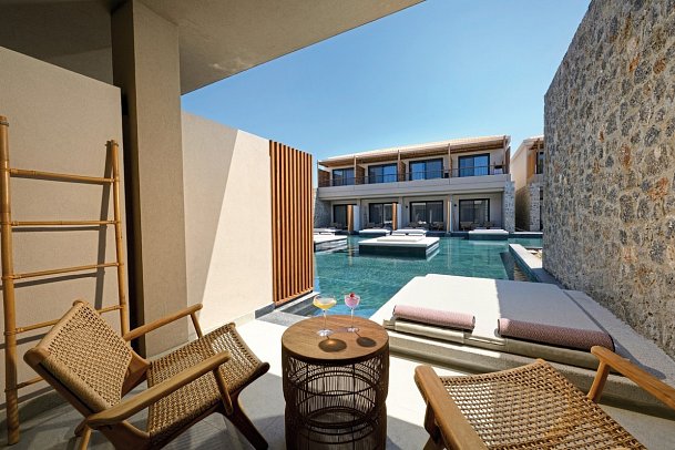 Unda - Wohnbeispiel Junior Suite Swim-Up (Zimmercodierung JBQ)