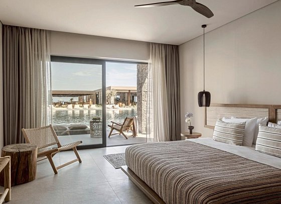 Hotel Unda - Wohnbeispiel Juniorsuite Swim-Up (Zimmercodierung JBQ)