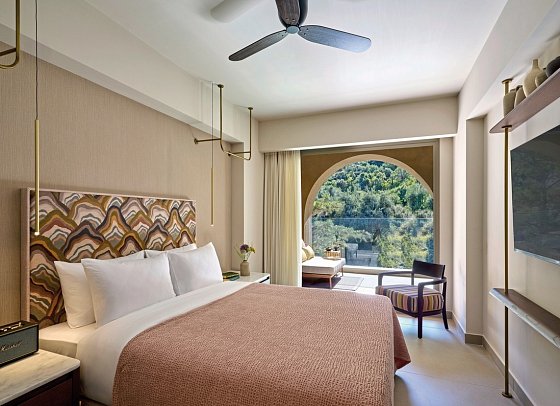 Avali, Mar-Bella Collection - Wohnbeispiel Standard Double Room Grand Balcony Mountain View (Zimmercodierung DDB)