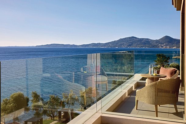 Avali, Mar-Bella Collection - Wohnbeispiel Rooftop Junior Suite Front Sea View (Zimmercodierung JBO)