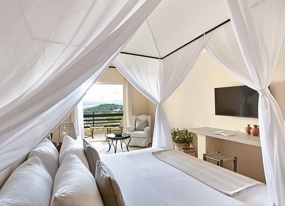 Grecotel Daphnila Bay - Wohnbeispiel Bungalow Lateral Sea View Hideaway Daphnila (Zimmercodierung BB1)