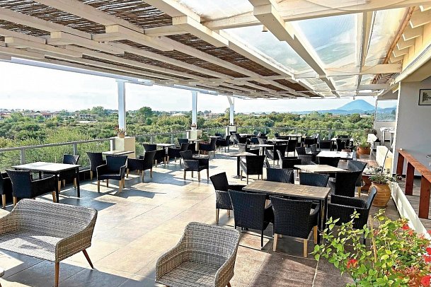 Likithos Hotel