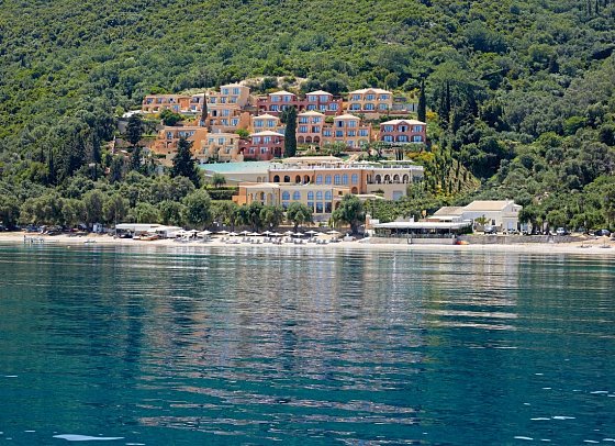 Nido, Mar-Bella Collection